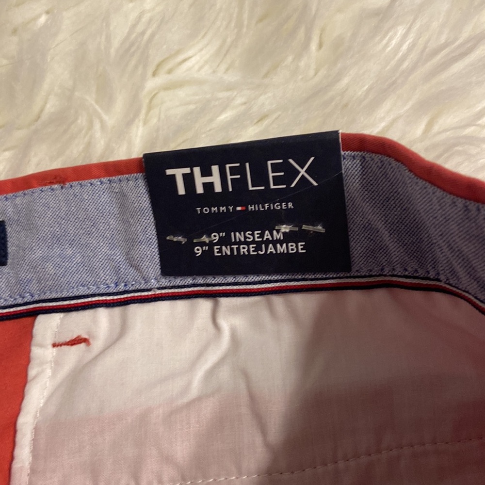 Tommy Hilfiger TheFlex 9” inseam Man Shorts size 36 brand new with tags - Picture 8 of 16